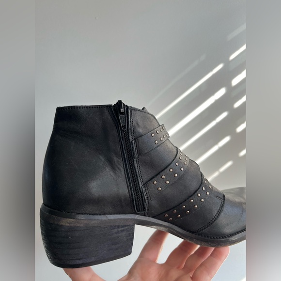 Musse and Cloud Black Buckle Ankle Boots Size 40 - Picture 13 of 14
